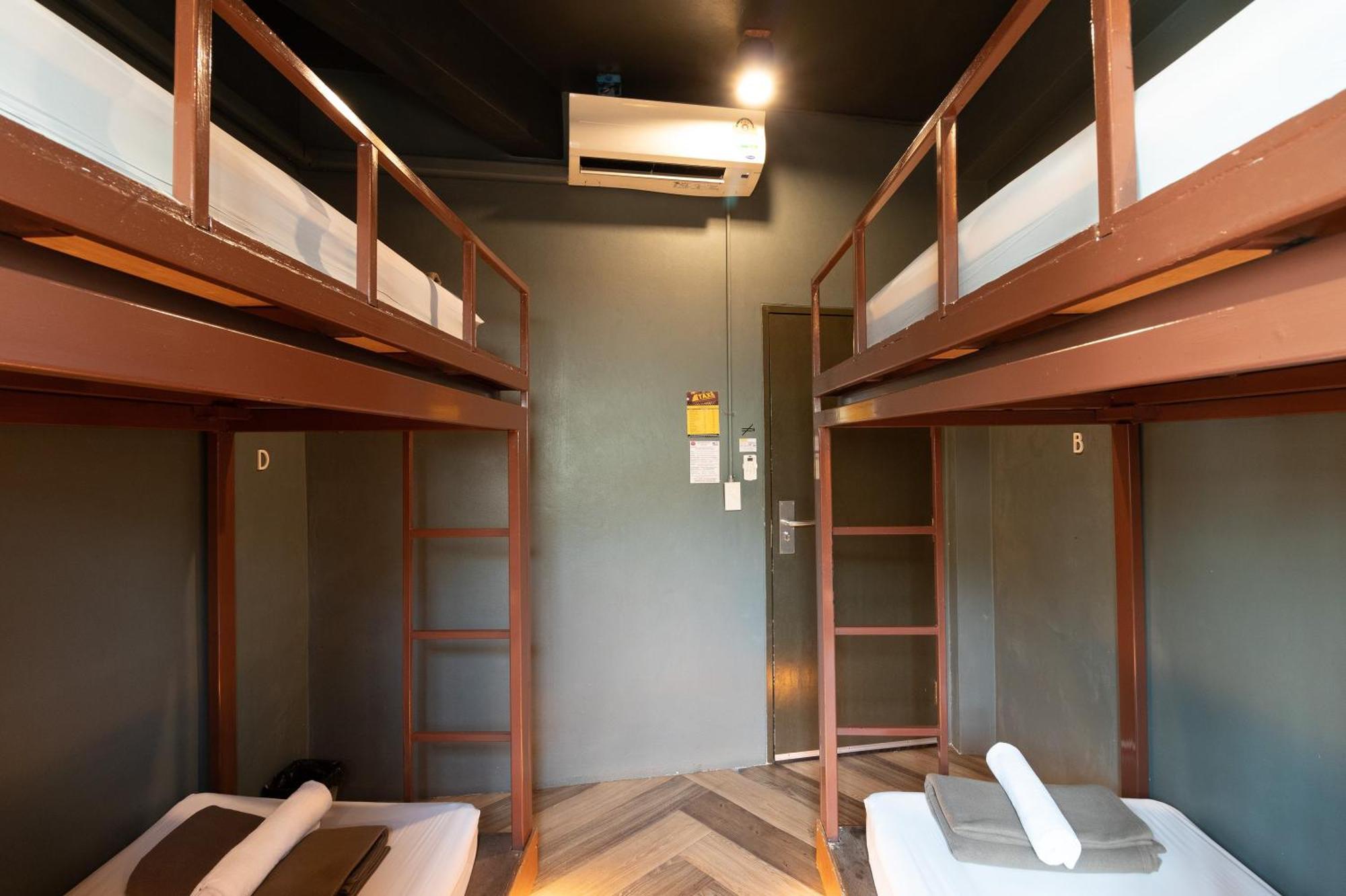 Loftel 22 Hostel Bangkok Dış mekan fotoğraf