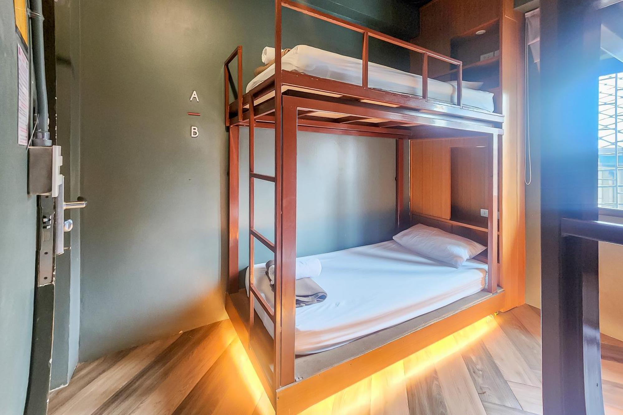 Loftel 22 Hostel Bangkok Dış mekan fotoğraf