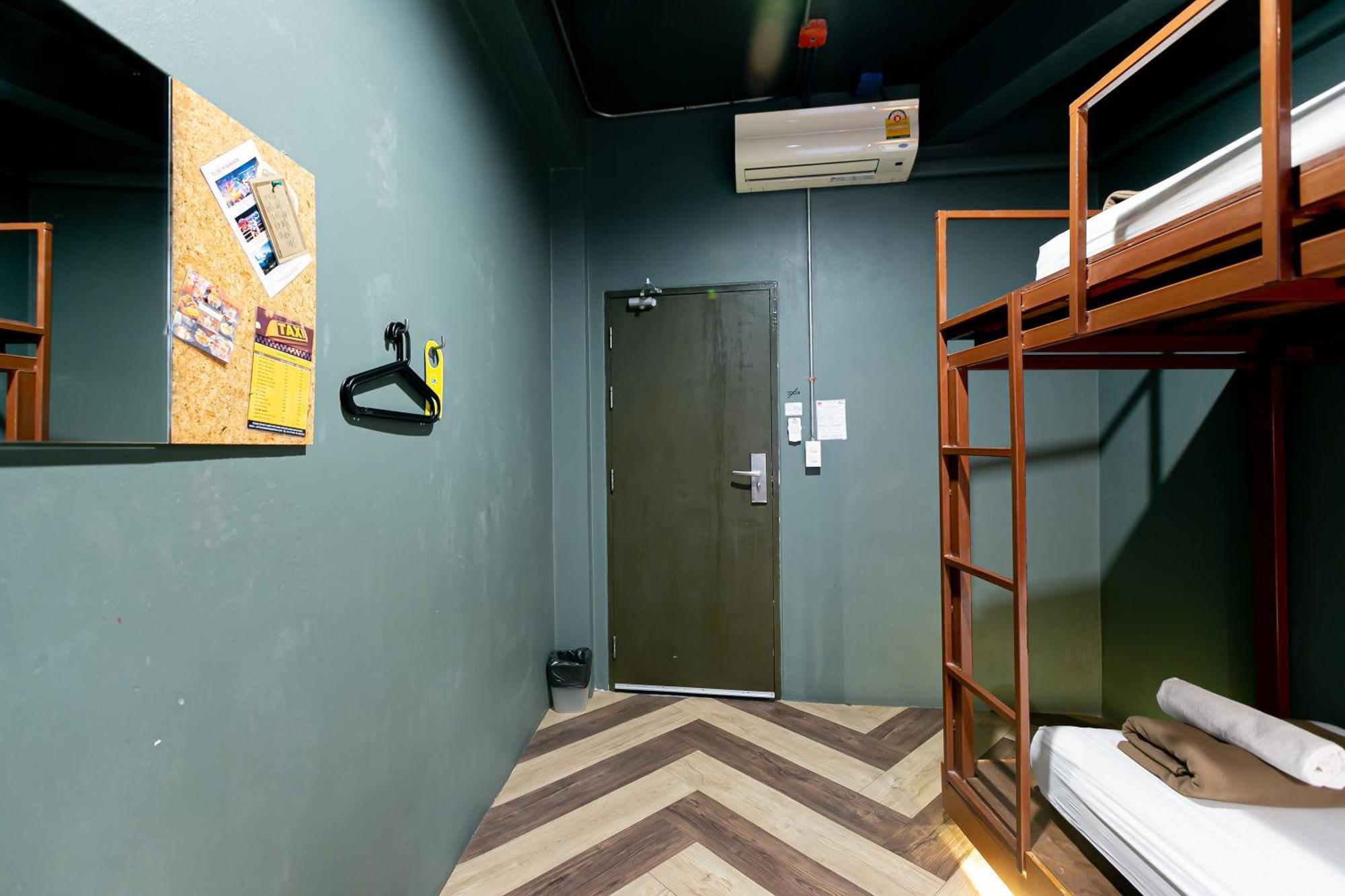 Loftel 22 Hostel Bangkok Dış mekan fotoğraf