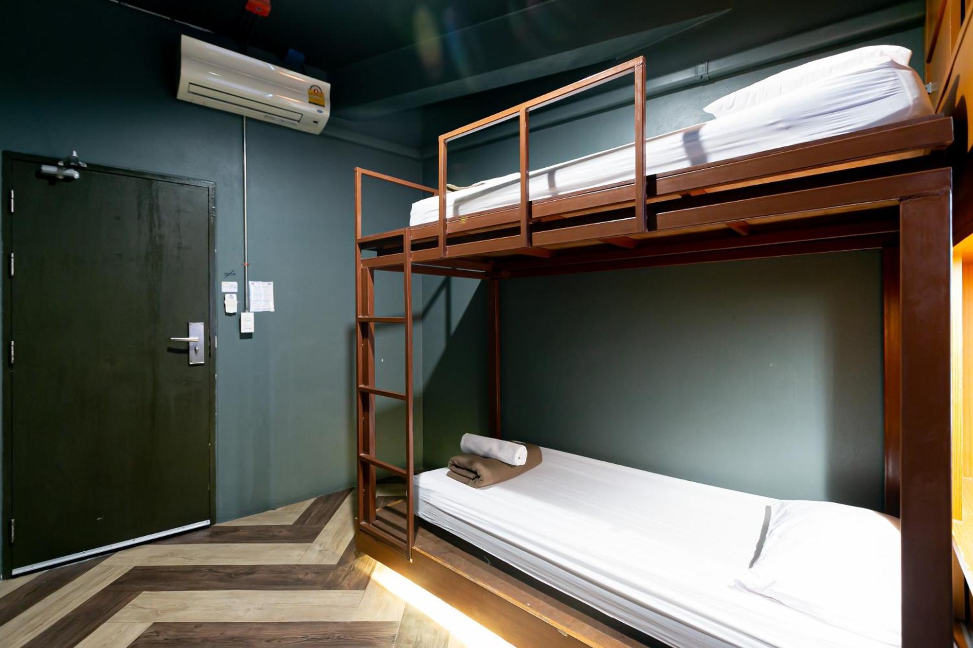 Loftel 22 Hostel Bangkok Dış mekan fotoğraf